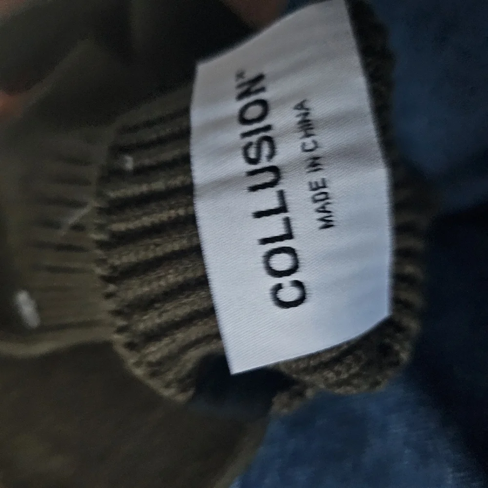 COLLUSION Unisex knitted mittens